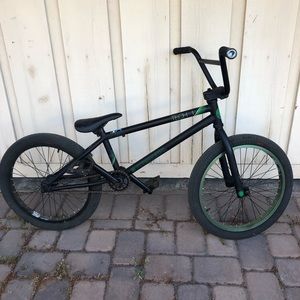 Fitbikeco BMX bike